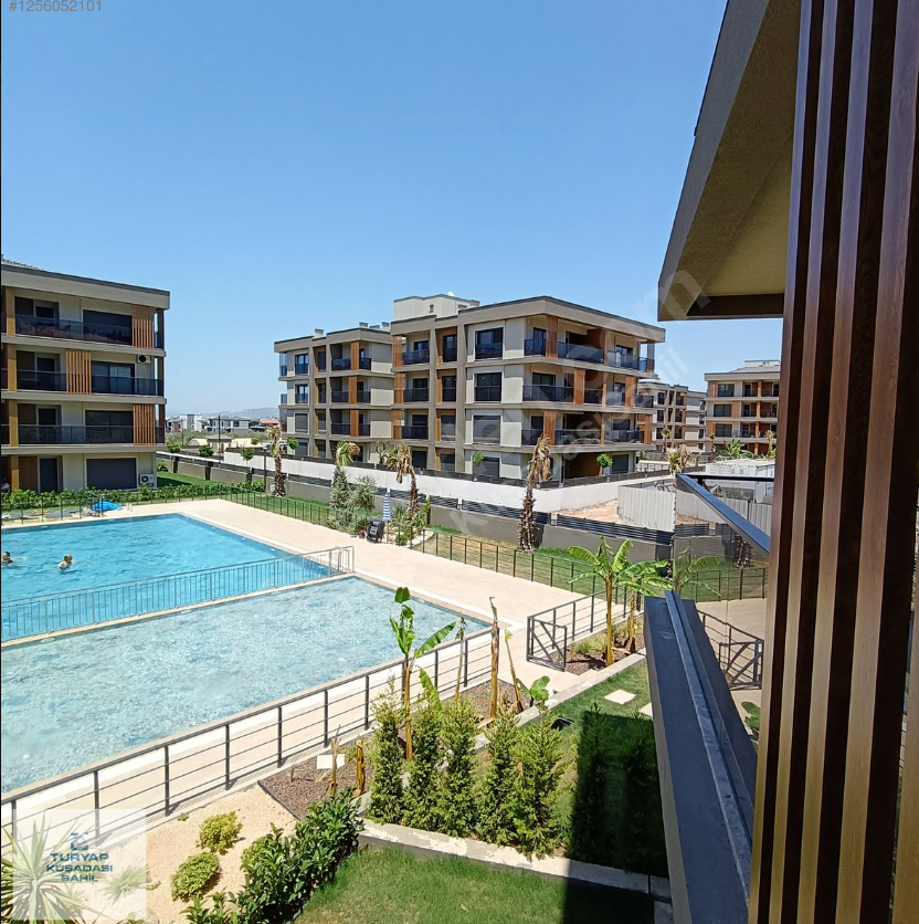 Kuşadası Davutlarda FU-IDEALIFE Sitesinde satılık 2+1 daire