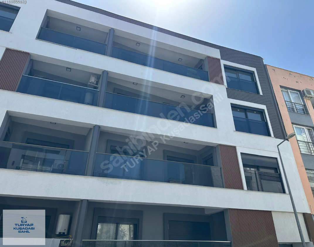 Davutlar Merkezde Satılık 4+1 Dubleks Daire